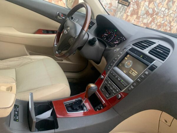 Lexus ES 350 5 Lexus ES 350