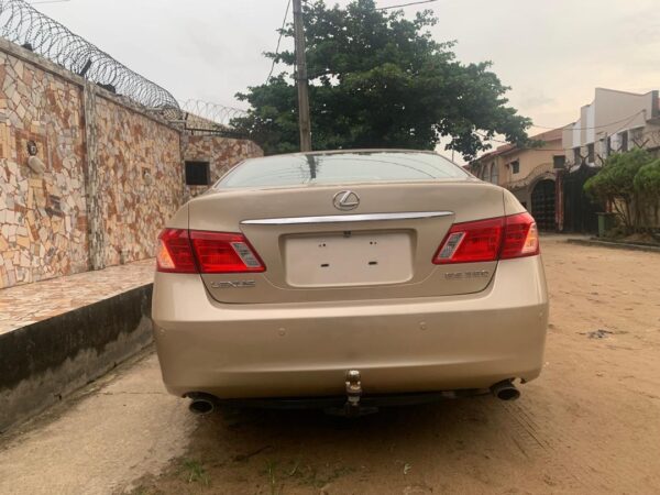 Lexus ES 350 6 Lexus ES 350