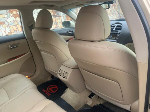 Lexus ES 350 8 Lexus ES 350